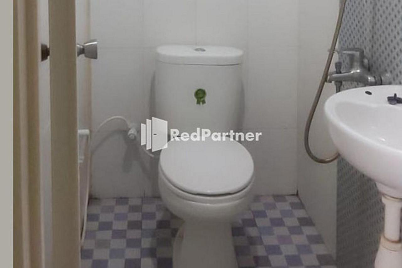 Guest House Anak Raja Pangkalan Bun Syariah Mitra Reddoorz Εξωτερικό φωτογραφία